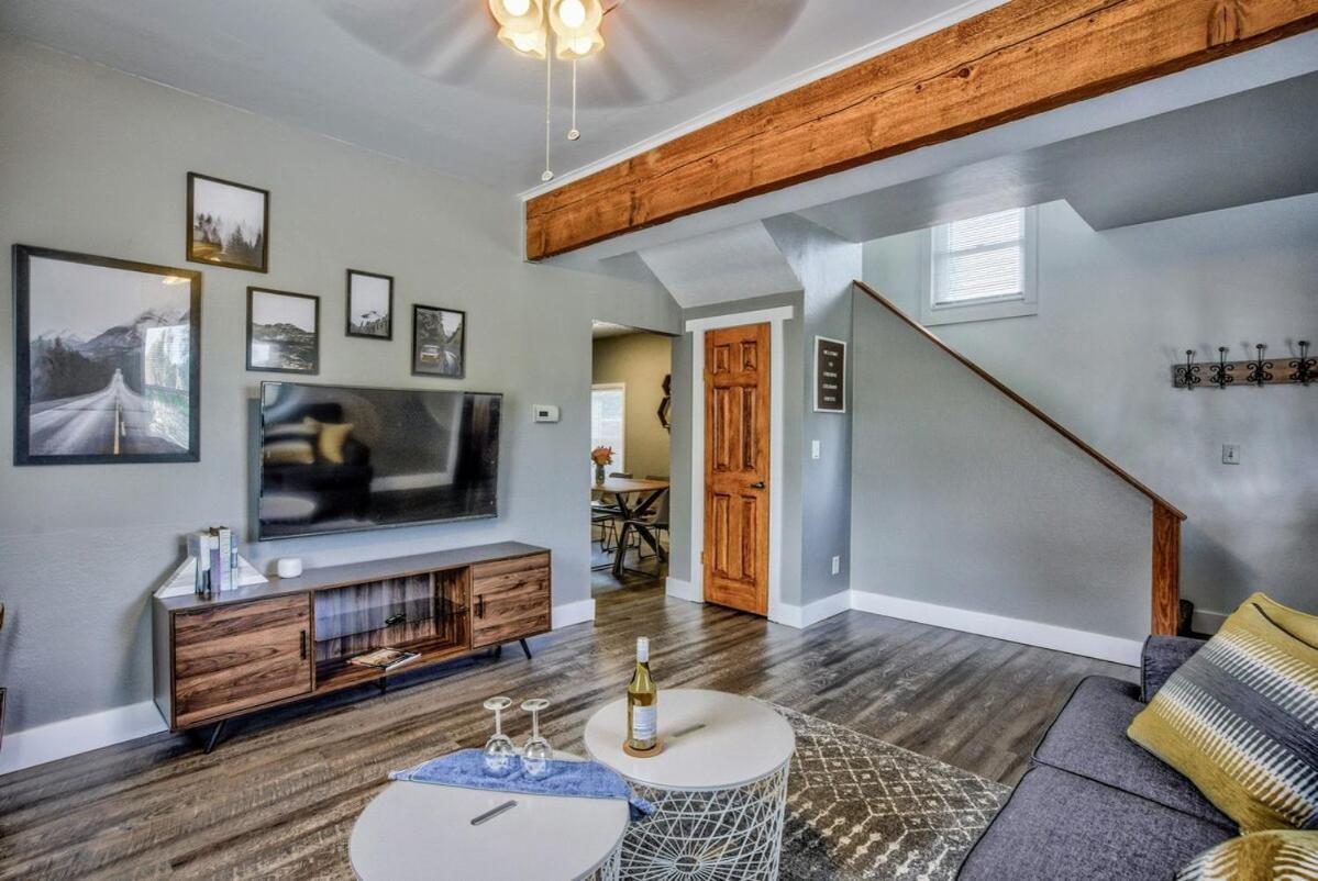 The Vibrant Victorian Hot Tub & Fire Pit In Occ Villa Colorado Springs Dış mekan fotoğraf